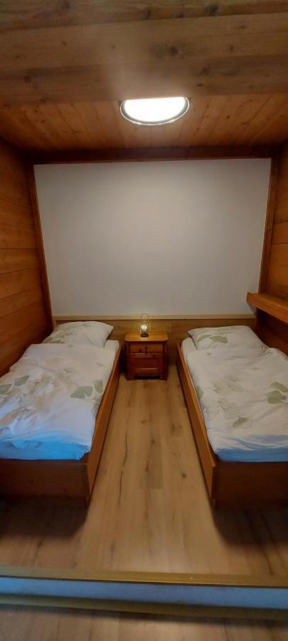 Ruhig gelegene Ferienwohnung mit gemütlichem Kamin Rotthalmuenster Exterior foto