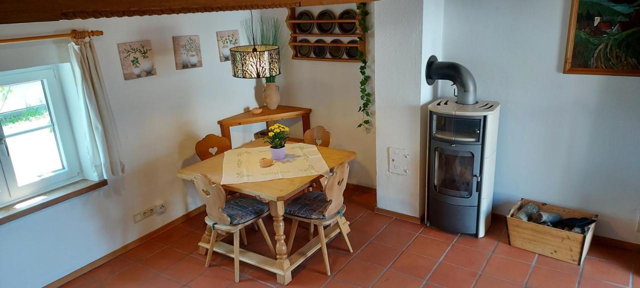 Ruhig gelegene Ferienwohnung mit gemütlichem Kamin Rotthalmuenster Exterior foto
